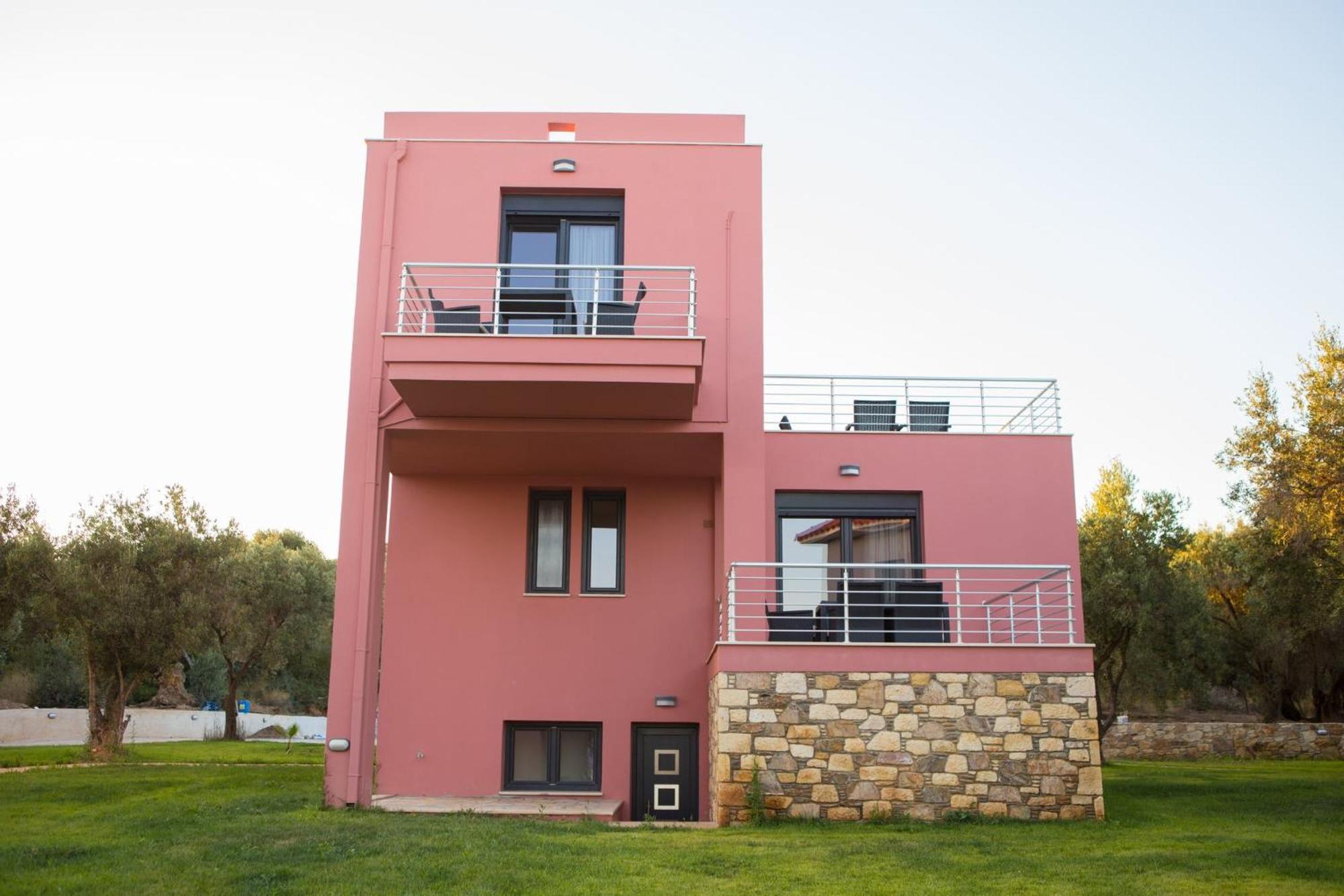 Blue Waves Luxury Suites By The Sea Plomari Luaran gambar